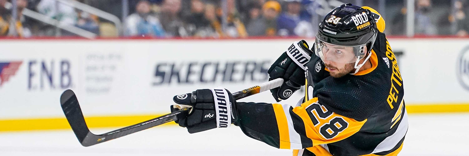 Marcus Pettersson Action Shot