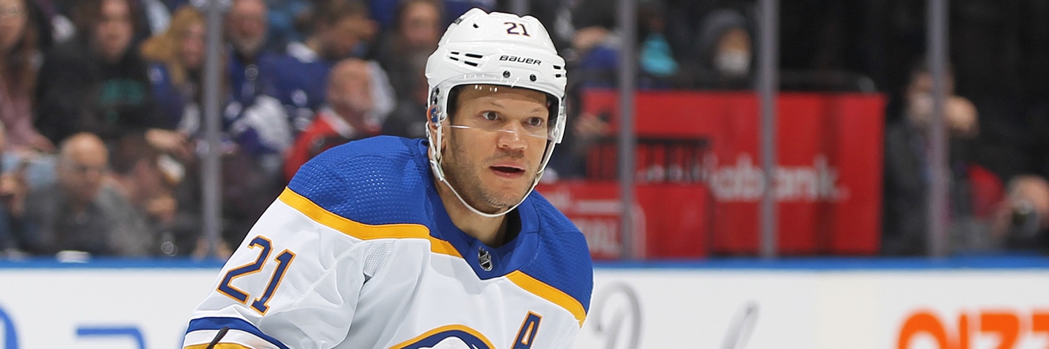 Kyle Okposo Action Shot