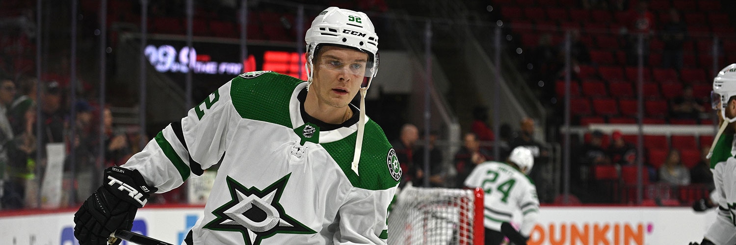 Vladislav Namestnikov Action Shot